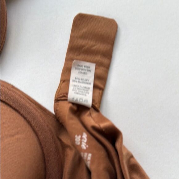 AERIE BROWN LIGHTLY PADDED BRA SIZE 30D INTIMATES - Picture 5 of 5